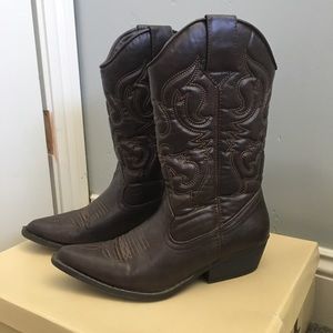GUC Brown Mossimo Cowboy Western women’s Boots- 7